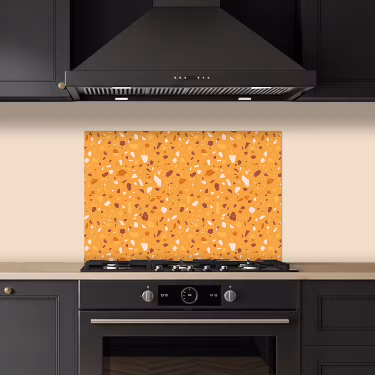 Terrazzo - Patroon - Okergeel keuken achterwand spatscherm klein 900 -sfeer1