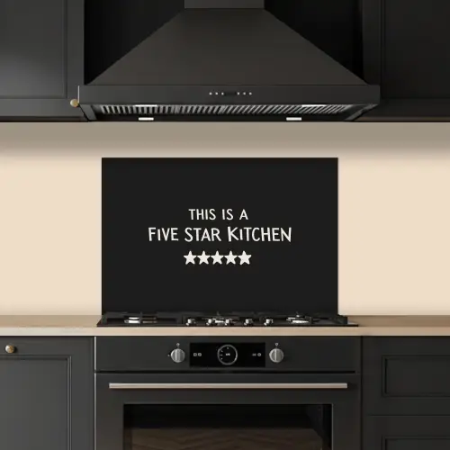 This is a five star kitchen keuken achterwand spatscherm klein -sfeer1