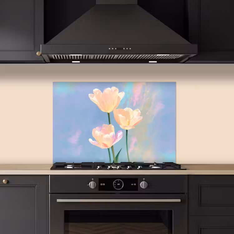 Tulpen - Roze accenten - Blauw keuken achterwand spatscherm klein -sfeer1