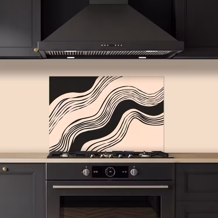 Golven - Zwart - Zandkleur keuken achterwand spatscherm klein -sfeer1