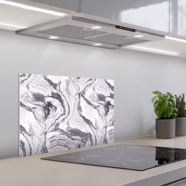 Wit - Marmer - Golvend - Grafiet keuken achterwand spatscherm klein 900 -3d_schuin