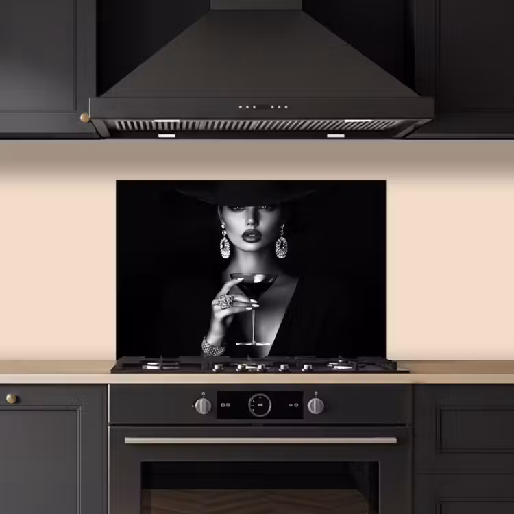 Vrouw - Cocktail - Chic keuken achterwand spatscherm klein -sfeer1