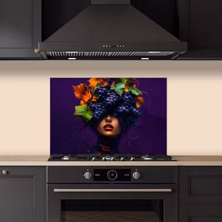 Vrouw - Paars - Druiven keuken achterwand spatscherm klein -sfeer1