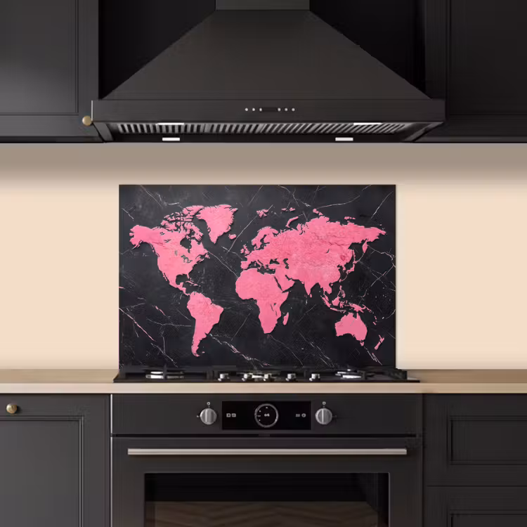 Wereldkaart - Roze - Marmer keuken achterwand spatscherm klein -sfeer1