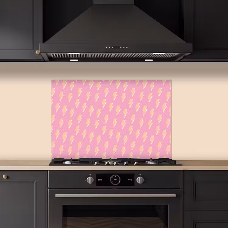 Geel - Bliksem - Roze keuken achterwand spatscherm klein 900 -sfeer1