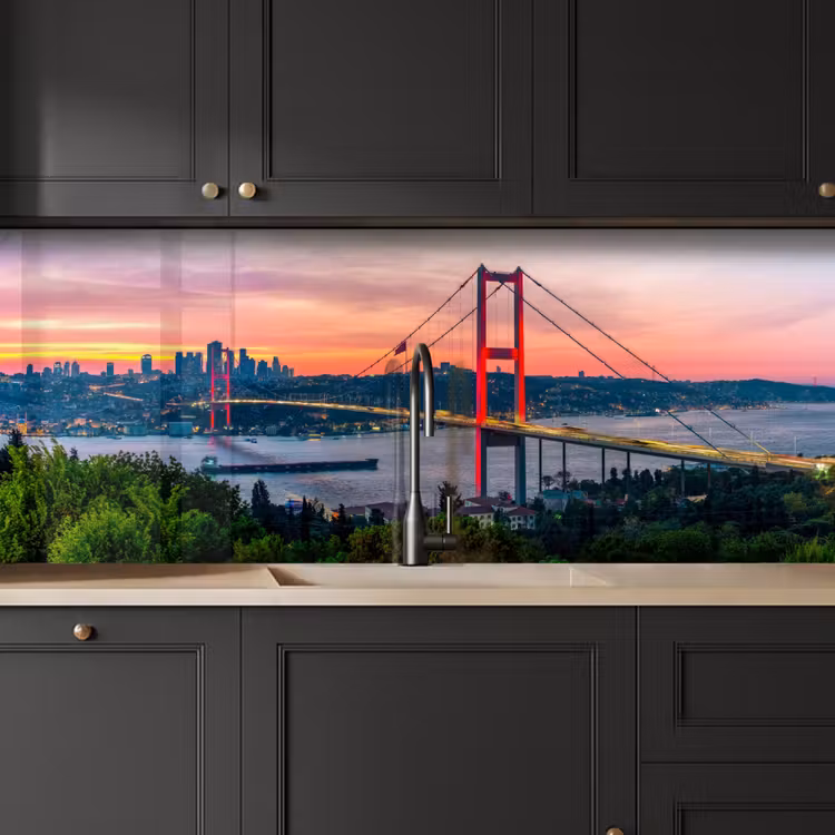 Brug - Rood - Skyline - Water keuken achterwand 2 middel -sfeer1