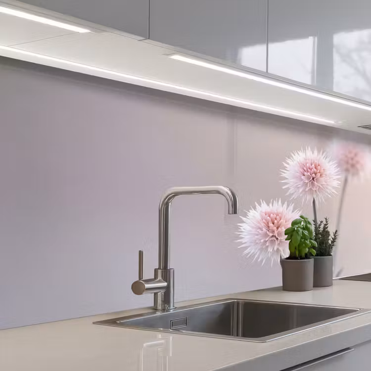 Bloemen - Bollen - Roze keuken achterwand 2 middel -3d_schuin