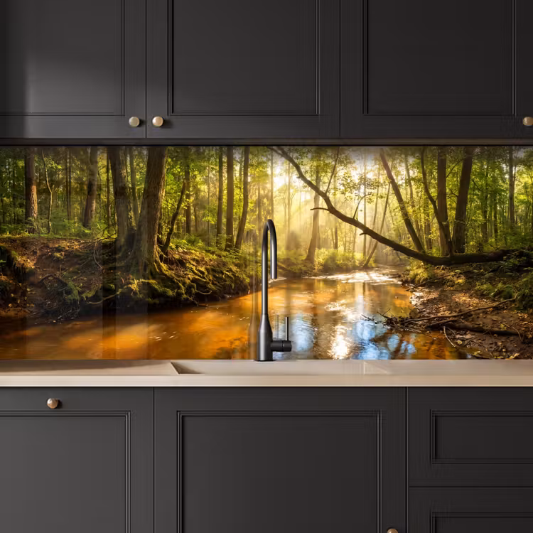 Bos - Beek - Zonlicht - Natuur - Groen keuken achterwand 2 middel -sfeer1