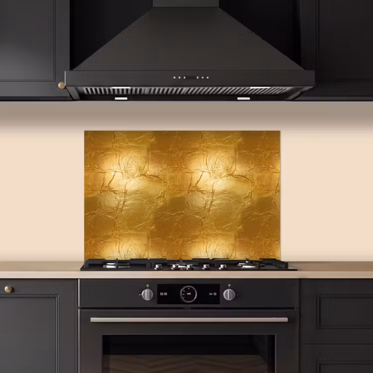 Bladgoud - Vintage - Textuur - Warm Goud keuken achterwand spatscherm klein 900 -sfeer1