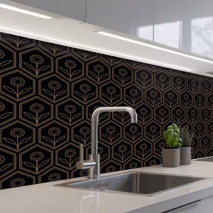 Zeshoek - Zwart - Goud - Bloem keuken achterwand 2 middel 871 -3d_schuin