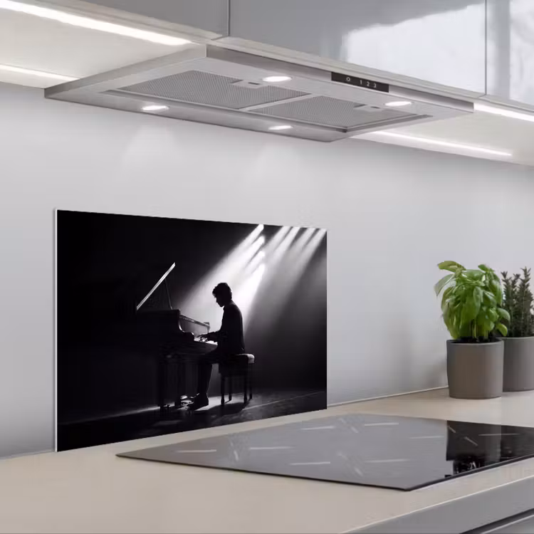 Persoon - Piano - Muziek - Zwart-wit - Podium keuken achterwand spatscherm klein -3d_schuin