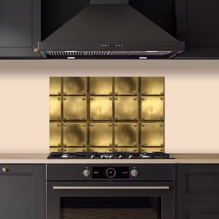 Platen - Industrieel - Stoer - Goud keuken achterwand spatscherm klein 900 -sfeer1