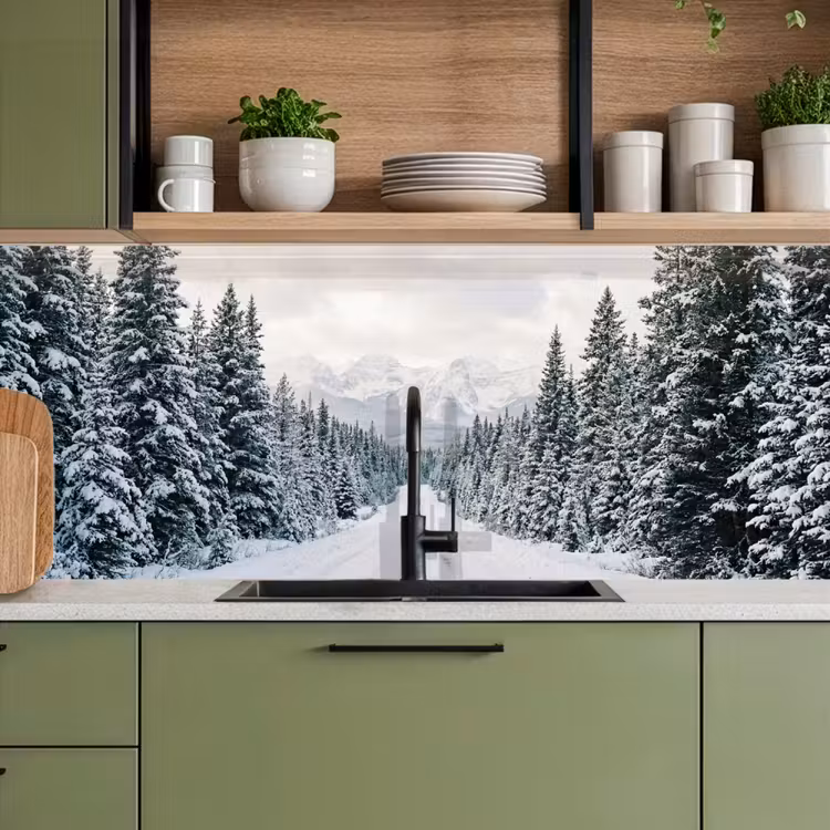 Weg - Sneeuw - Naaldbos - Winter - Avontuurlijk keuken achterwand 2 middel -sfeer3