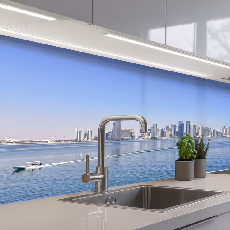 Skyline - Blauw - Zee - Gebouwen - Stad keuken achterwand 2 middel -3d_schuin