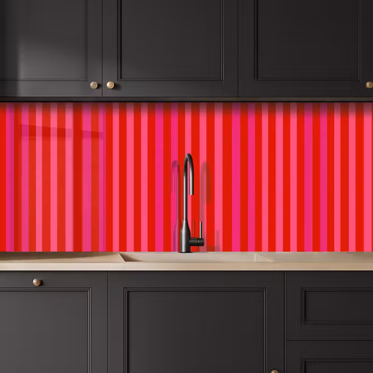 Verticaal - Strepen - Roze keuken achterwand 2 middel 871 -sfeer1