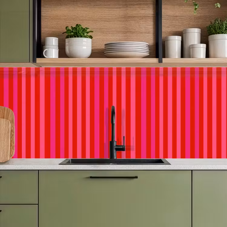 Verticaal - Strepen - Roze keuken achterwand 2 middel 871 -sfeer3