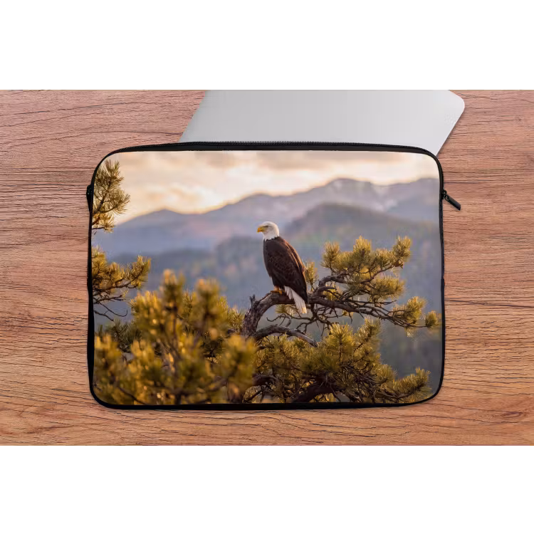 Zeearend - Boom - Bergen - Groen laptophoes neopreen klein -tafel