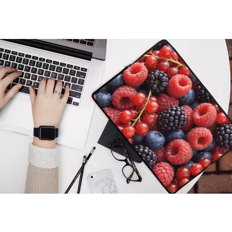 Bessen - Mix - Vers - Eten - Kleurrijk laptophoes neopreen klein -bureau