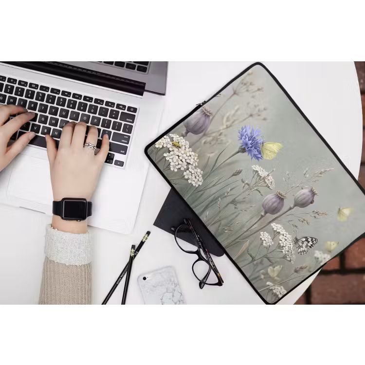 Vlinders - Wildbloemen - Illustratie - Kleurrijk laptophoes neopreen klein -bureau
