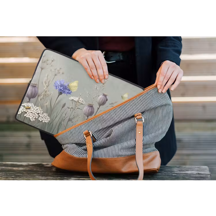 Vlinders - Wildbloemen - Illustratie - Kleurrijk laptophoes neopreen klein -tas
