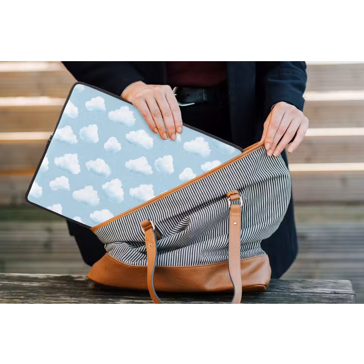 Wolken - Illustratie - Blauw laptophoes neopreen klein 279 -tas