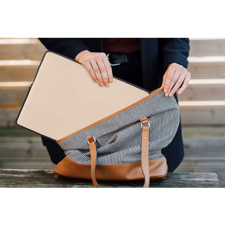 Cream - Nude - Neutraal laptophoes neopreen klein 279 -tas
