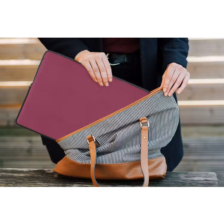 Deep - Rasberry - Rood laptophoes neopreen klein 279 -tas