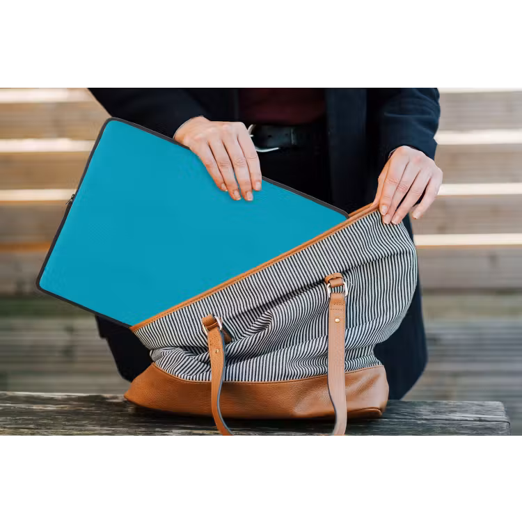 Deep - Turquoise - Turkoois laptophoes neopreen klein 279 -tas