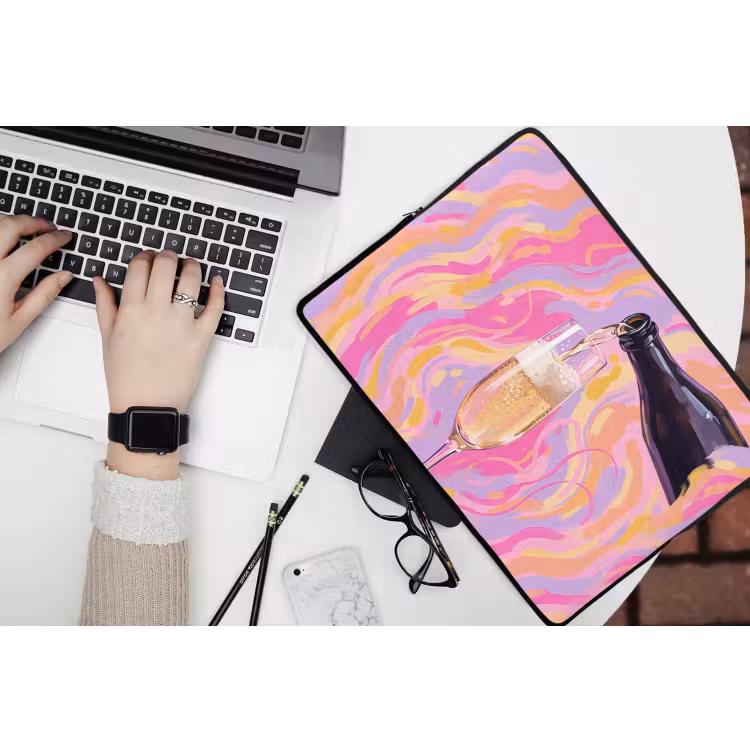 Drank - Inschenken - Feest - Abstract - Roze laptophoes neopreen klein -bureau