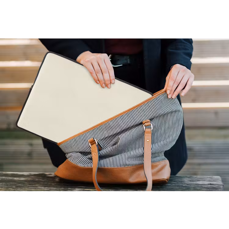 Drop - Delay - Nude laptophoes neopreen klein 279 -tas