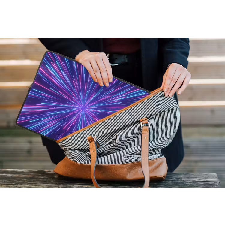 Dynamisch - Ruimte - Kleurrijk laptophoes neopreen klein -tas
