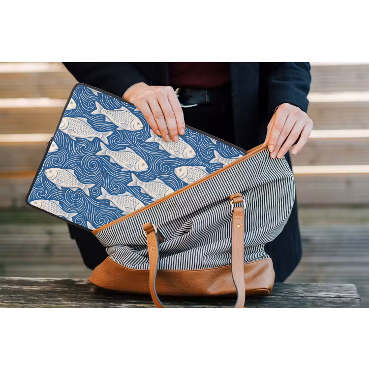 Vis - Water - Patroon - Grafisch - Blauw laptophoes neopreen klein -tas