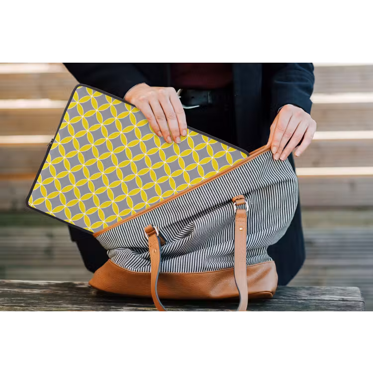 Geometrisch - Cirkels - Modern - Grijs - Geel laptophoes neopreen klein 279 -tas