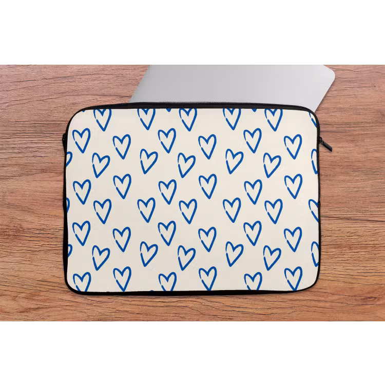 Hartjes patroon - Blauw - Beige - Liefde laptophoes neopreen klein -tafel