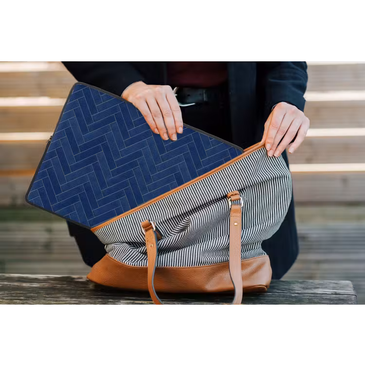 Visgraat - Wandtegel - Donkerblauw - Navy Blue laptophoes neopreen klein 279 -tas