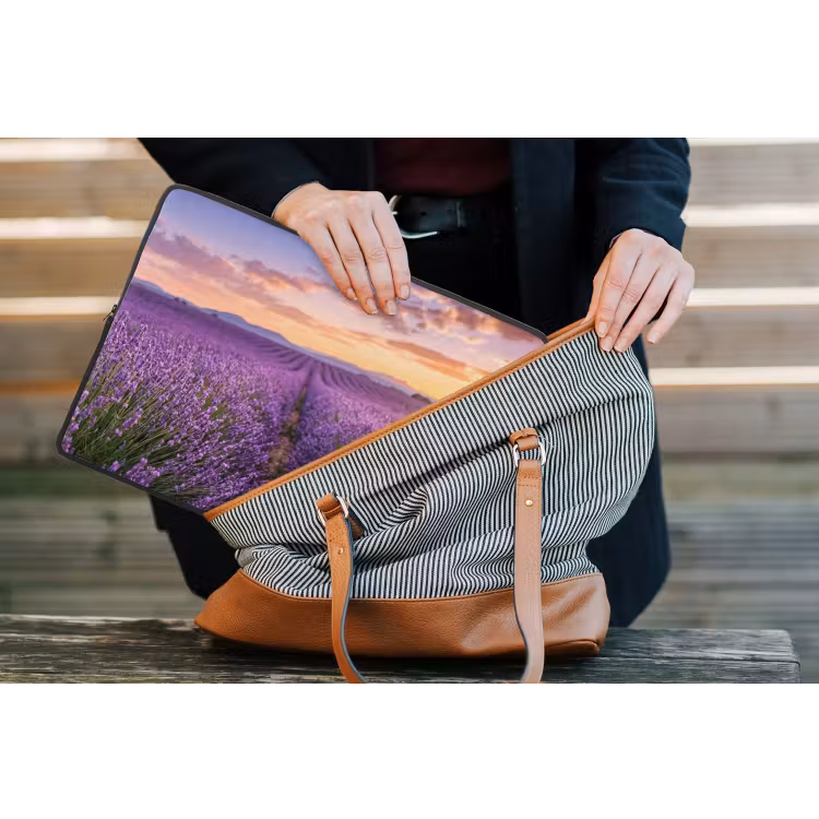 Lavendel - Veld - Natuur - Paars laptophoes neopreen klein -tas