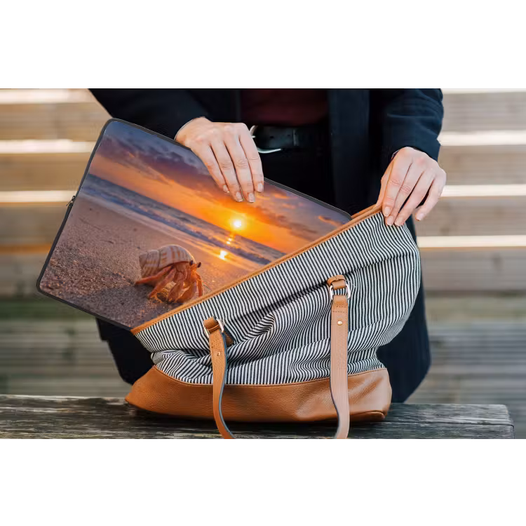 Kreeft - Strand - Natuur - Zonsondergang - Oranje laptophoes neopreen klein -tas