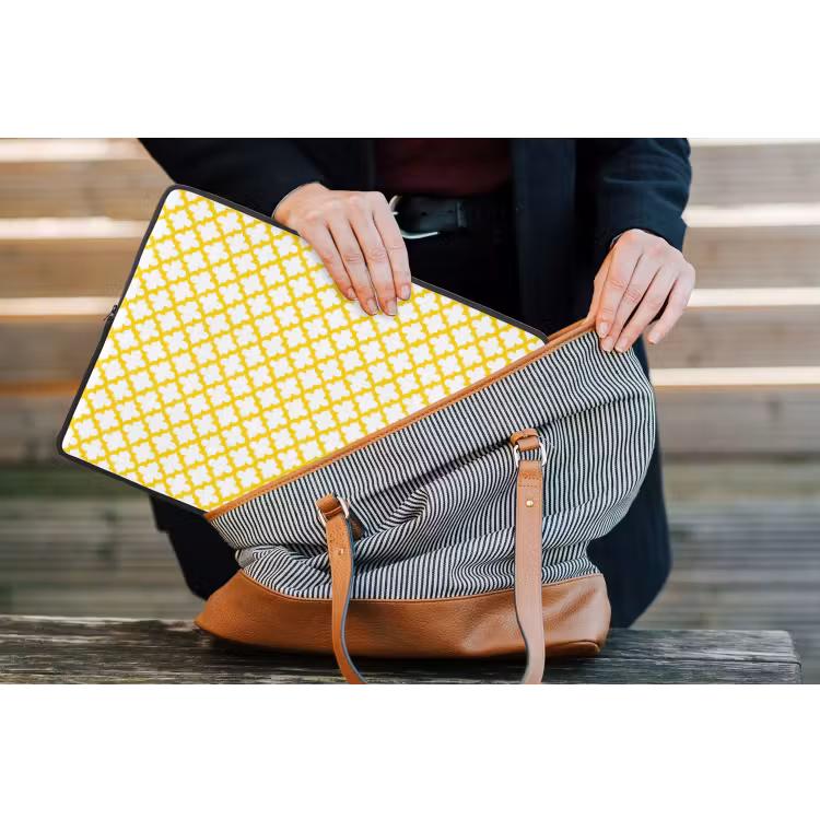 Patroon - Geometrisch - Klassiek - Geel laptophoes neopreen klein 279 -tas
