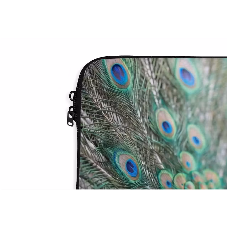 Pauw - Veren - Blauw laptophoes neopreen klein -detail