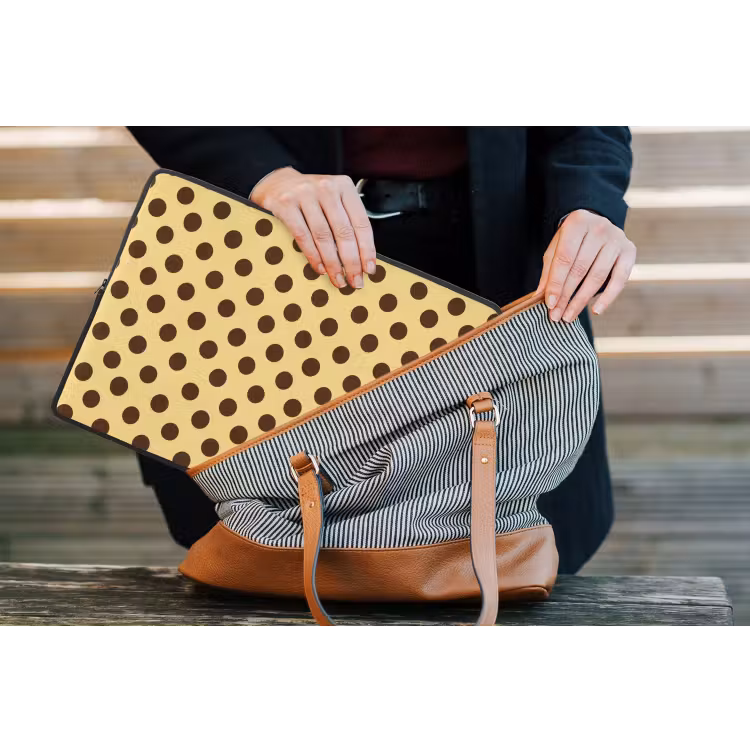 Polka Dot - Stippen - Retro - Geel - Bruin laptophoes neopreen klein 279 -tas