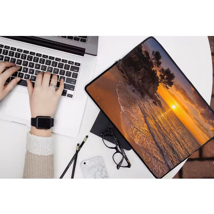 Zee - Kust - Zonsondergang - Natuur - Oranje laptophoes neopreen klein -bureau
