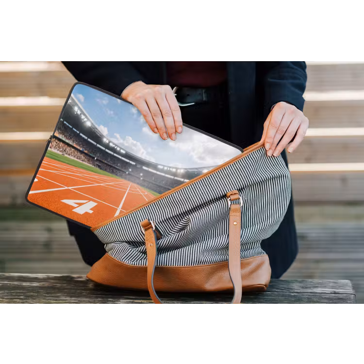 Sintelbaan - Stadion - Sport -Oranje laptophoes neopreen klein -tas
