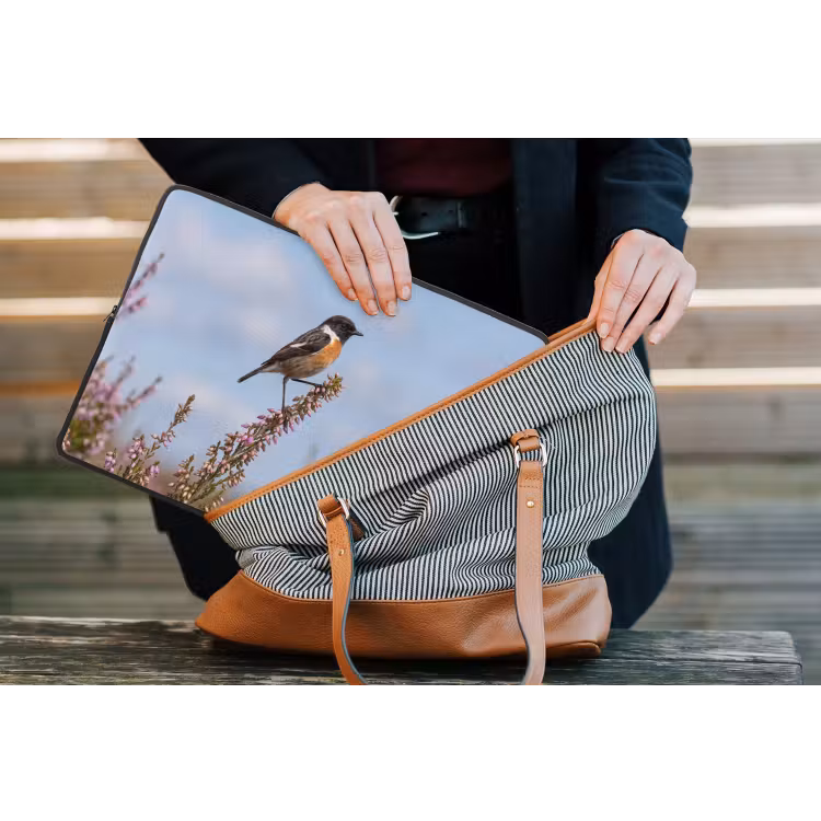 Roodborsttapuit - Heide - Paars - Natuur - Sfeervol laptophoes neopreen klein -tas