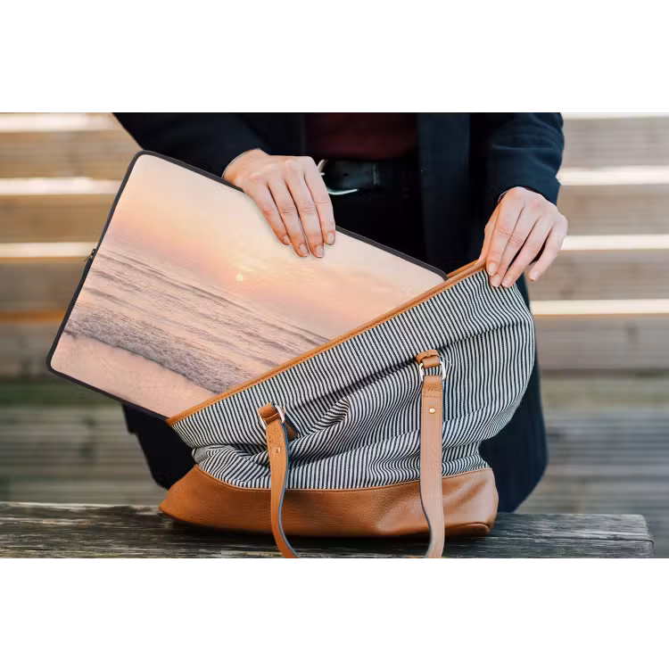 Zon - Strand - Roze laptophoes neopreen klein -tas