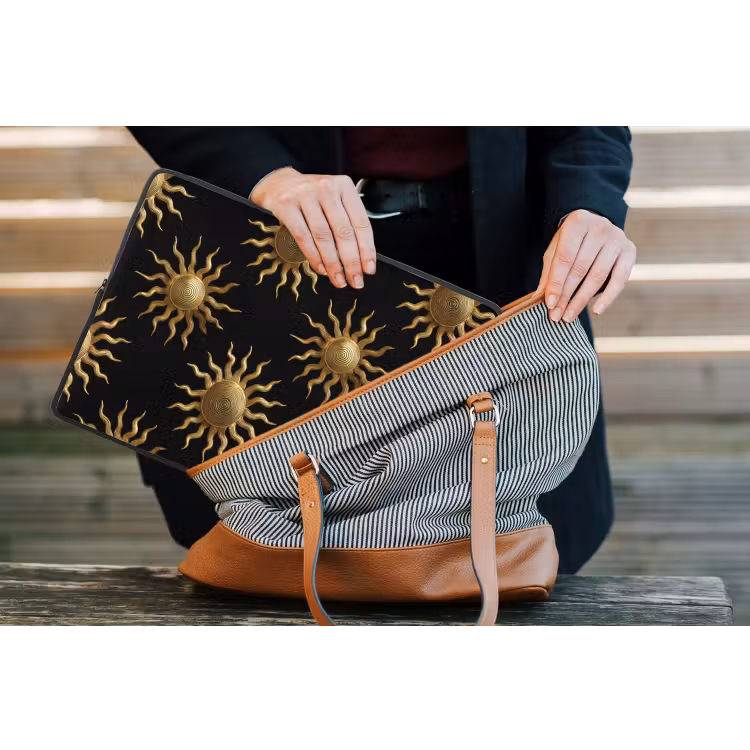 Zon - Patroon - Luxe - Goud - Zwart laptophoes neopreen klein 279 -tas