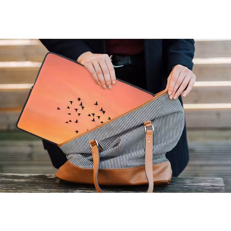 Zwerm - Vogels - Oranje laptophoes neopreen klein -tas