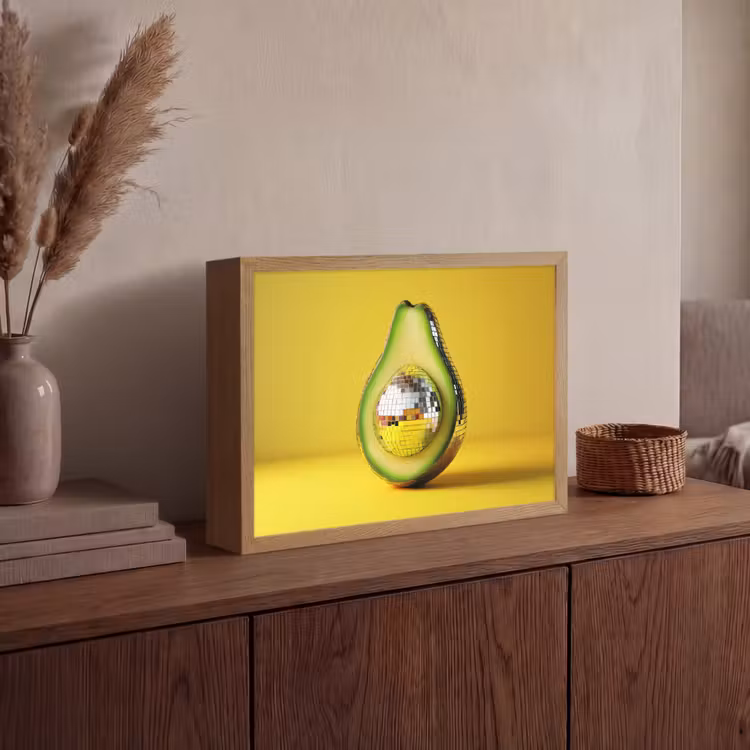 Avocado - Discobal - Geel - Glitter Light Box met batterij (Wandlamp) middel -sfeer2