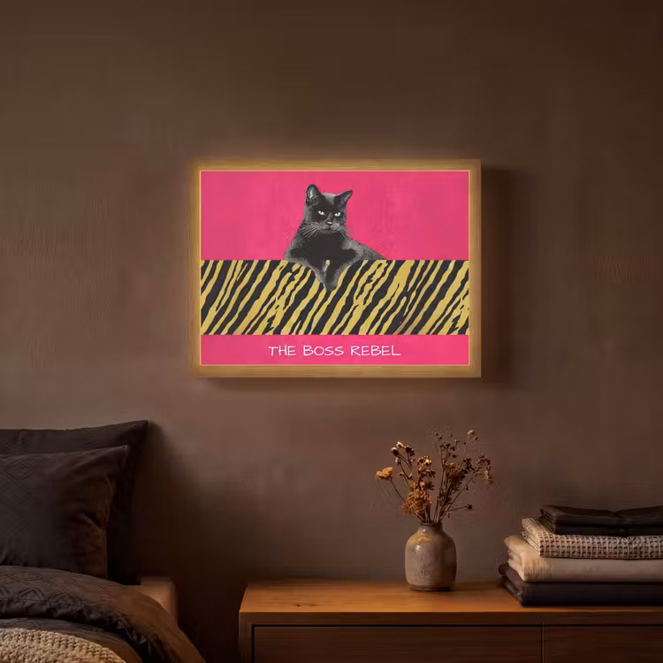 Kat - Baas - Roze - Tijgerprint Light Box met batterij (Wandlamp) middel -sfeer4