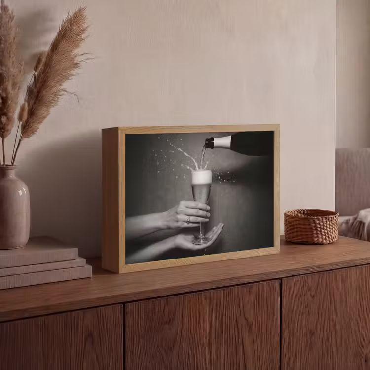 Champagnefles - Glas - Minimalistisch - Spetters Light Box met batterij (Wandlamp) middel -sfeer2