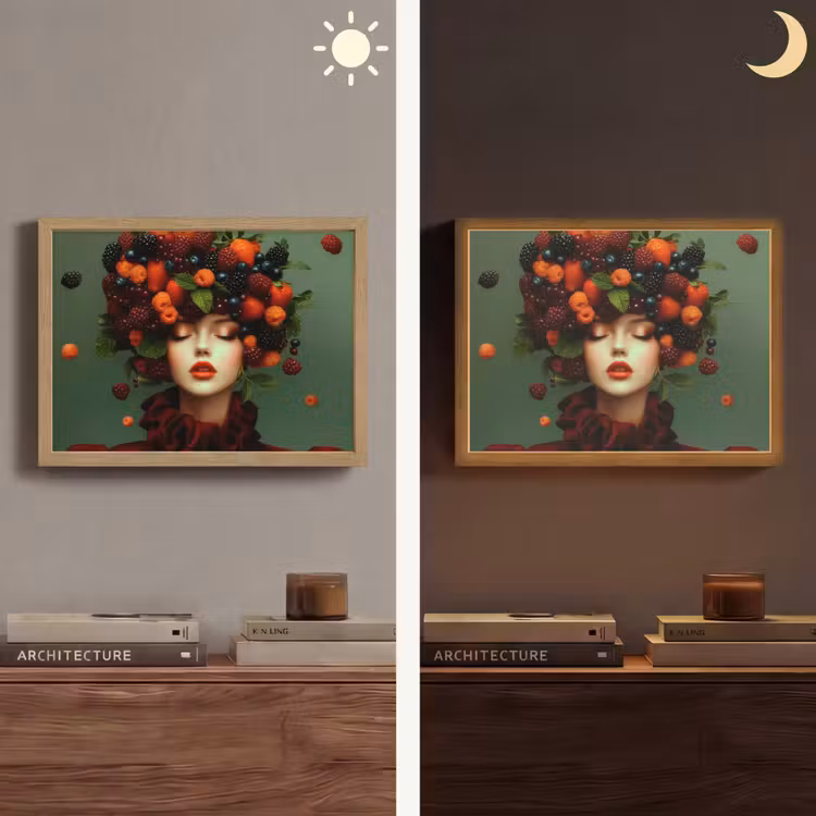 Vrouw - Aardbeien - Frambozen - Bramen - Bessen Light Box met batterij (Wandlamp) middel -sfeer3